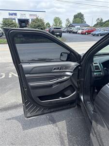 2016 Ford Explorer Sport   - Photo 6 - West Chester, PA 19382