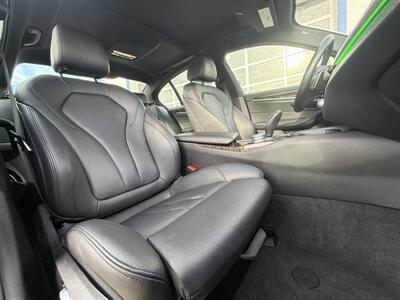 2018 BMW 530i xDrive - Photo 14 - West Chester, PA 19382