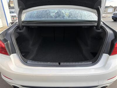 2018 BMW 530i xDrive - Photo 11 - West Chester, PA 19382