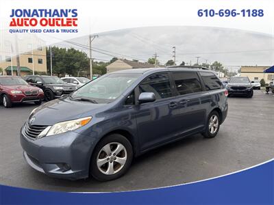 2014 Toyota Sienna LE 8-Passenger   - Photo 1 - West Chester, PA 19382