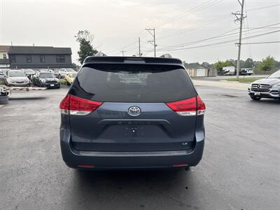 2014 Toyota Sienna LE 8-Passenger   - Photo 7 - West Chester, PA 19382