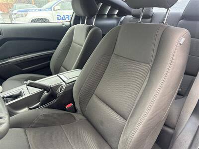 2012 Ford Mustang GT   - Photo 10 - West Chester, PA 19382
