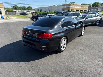2018 BMW 330i xDrive   - Photo 6 - West Chester, PA 19382