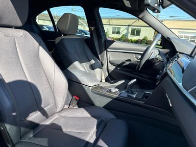 2018 BMW 330i xDrive   - Photo 21 - West Chester, PA 19382