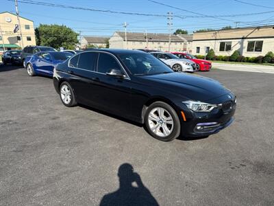 2018 BMW 330i xDrive   - Photo 4 - West Chester, PA 19382