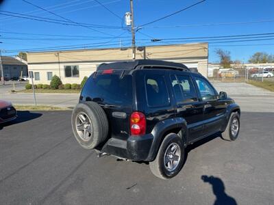 2003 Jeep Liberty Renegade   - Photo 5 - West Chester, PA 19382