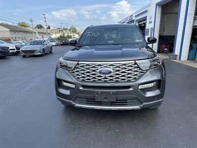 2020 Ford Explorer Platinum   - Photo 2 - West Chester, PA 19382