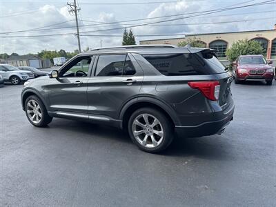 2020 Ford Explorer Platinum   - Photo 9 - West Chester, PA 19382
