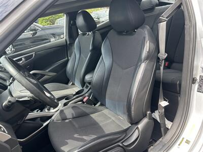 2013 Hyundai VELOSTER   - Photo 8 - West Chester, PA 19382