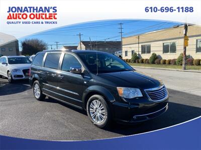 2014 Chrysler Town & Country Touring-L   - Photo 1 - West Chester, PA 19382