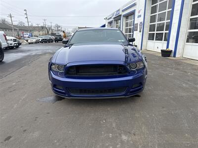 2014 Ford Mustang V6 - Photo 2 - West Chester, PA 19382