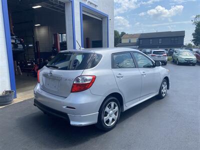 2010 Toyota Matrix   - Photo 5 - West Chester, PA 19382