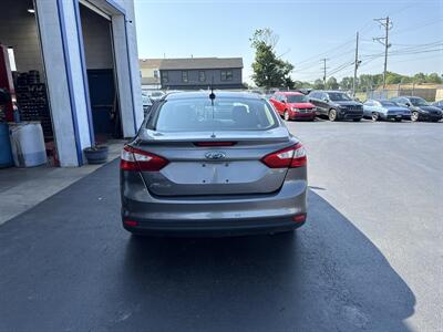 2012 Ford Focus S   - Photo 7 - West Chester, PA 19382