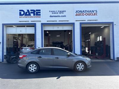 2012 Ford Focus S   - Photo 4 - West Chester, PA 19382