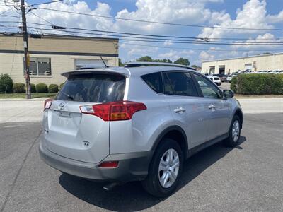 2015 Toyota RAV4 LE   - Photo 4 - West Chester, PA 19382