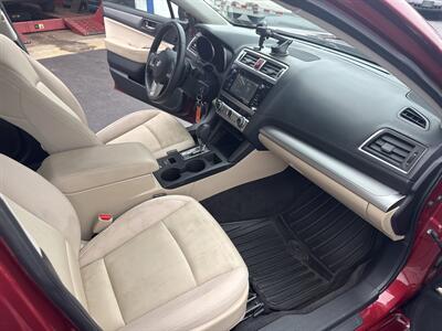 2015 Subaru Legacy 2.5i Premium   - Photo 13 - West Chester, PA 19382