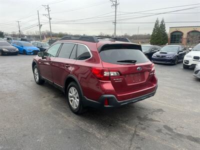 2018 Subaru Outback 2.5i Premium   - Photo 7 - West Chester, PA 19382