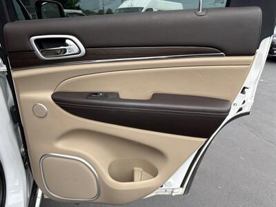 2020 Jeep Grand Cherokee Summit   - Photo 15 - West Chester, PA 19382