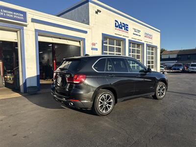 2017 BMW X5 xDrive35i   - Photo 6 - West Chester, PA 19382