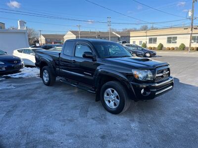 2011 Toyota Tacoma V6   - Photo 4 - West Chester, PA 19382