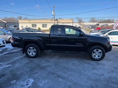 2011 Toyota Tacoma V6   - Photo 5 - West Chester, PA 19382