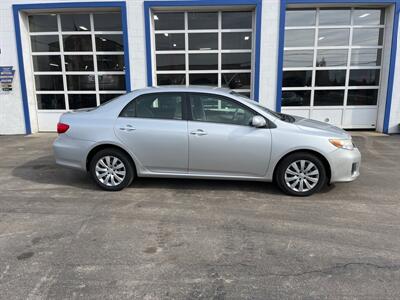 2013 Toyota Corolla LE   - Photo 4 - West Chester, PA 19382