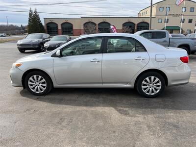 2013 Toyota Corolla LE   - Photo 8 - West Chester, PA 19382