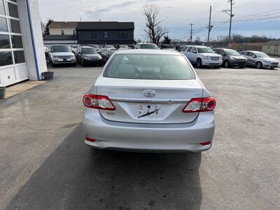 2013 Toyota Corolla LE   - Photo 6 - West Chester, PA 19382