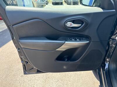 2019 Jeep Cherokee Latitude   - Photo 11 - West Chester, PA 19382