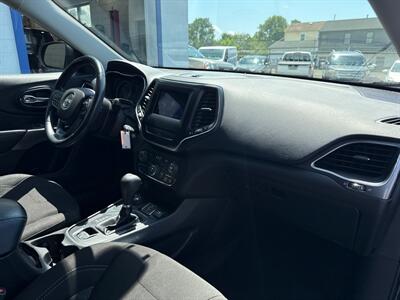2019 Jeep Cherokee Latitude   - Photo 22 - West Chester, PA 19382