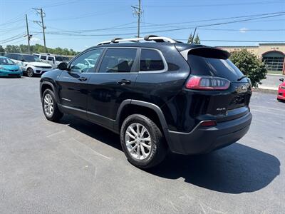 2019 Jeep Cherokee Latitude   - Photo 9 - West Chester, PA 19382