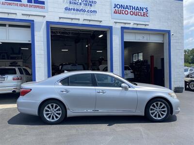 2011 Lexus LS 460   - Photo 4 - West Chester, PA 19382