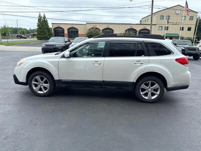 2013 Subaru Outback 2.5i Premium   - Photo 8 - West Chester, PA 19382