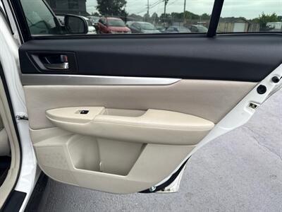 2013 Subaru Outback 2.5i Premium   - Photo 14 - West Chester, PA 19382