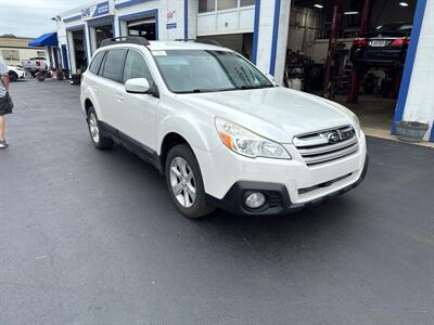 2013 Subaru Outback 2.5i Premium   - Photo 3 - West Chester, PA 19382