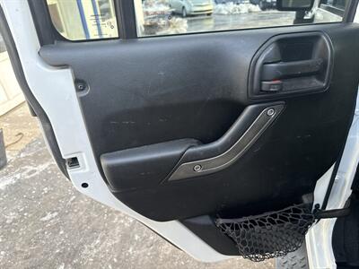 2017 Jeep Wrangler Unlimited Sport - Photo 12 - West Chester, PA 19382