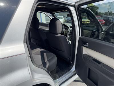 2009 Mercury Mariner V6   - Photo 11 - West Chester, PA 19382