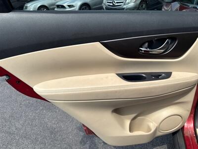 2014 Nissan Rogue SV   - Photo 10 - West Chester, PA 19382