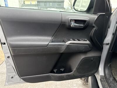 2021 Toyota Tacoma TRD Off-Road - Photo 9 - West Chester, PA 19382