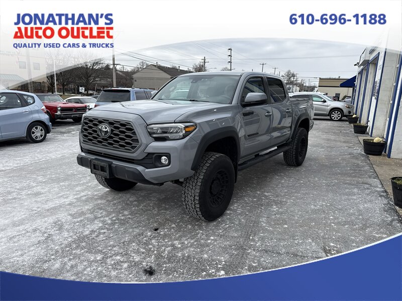 2021 Toyota Tacoma TRD Off Road's photo