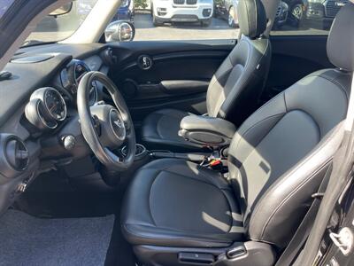 2015 MINI Hardtop 2 Door Cooper   - Photo 14 - West Chester, PA 19382