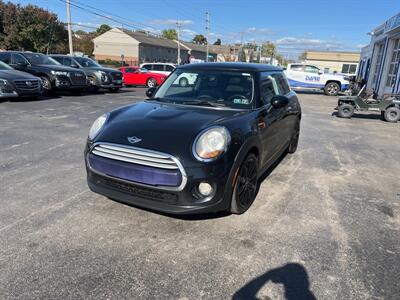 2015 MINI Hardtop 2 Door Cooper   - Photo 2 - West Chester, PA 19382