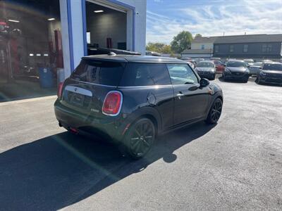 2015 MINI Hardtop 2 Door Cooper   - Photo 7 - West Chester, PA 19382