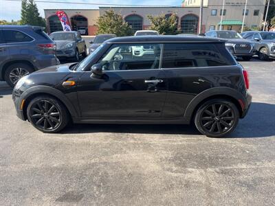 2015 MINI Hardtop 2 Door Cooper   - Photo 10 - West Chester, PA 19382