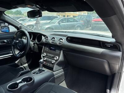 2020 Ford Mustang EcoBoost   - Photo 16 - West Chester, PA 19382