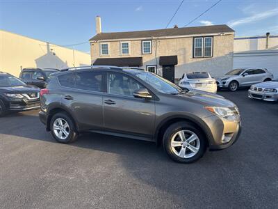 2013 Toyota RAV4 XLE - Photo 5 - West Chester, PA 19382