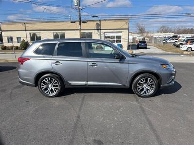 2018 Mitsubishi Outlander ES   - Photo 5 - West Chester, PA 19382