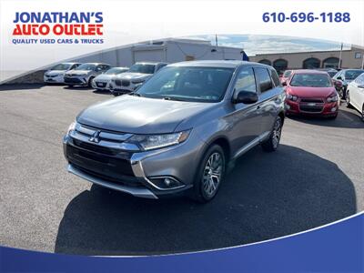 2018 Mitsubishi Outlander ES   - Photo 1 - West Chester, PA 19382