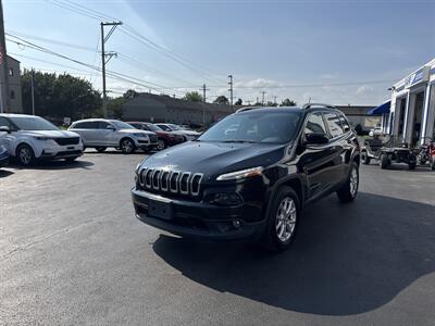 2016 Jeep Cherokee Latitude   - Photo 2 - West Chester, PA 19382