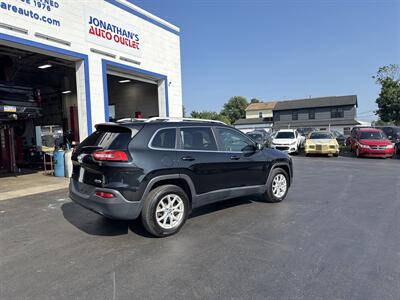 2016 Jeep Cherokee Latitude   - Photo 7 - West Chester, PA 19382